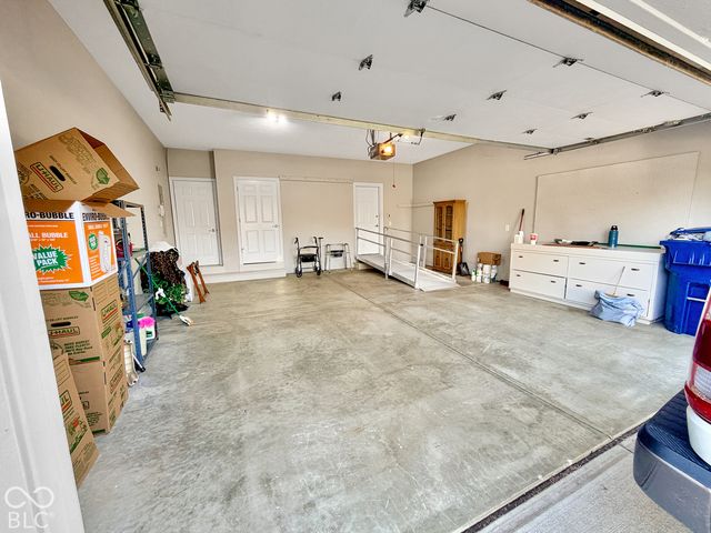 7327 Catboat Court, Fishers, IN 46038