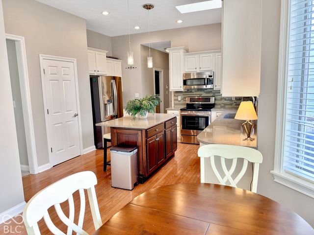 7327 Catboat Court, Fishers, IN 46038
