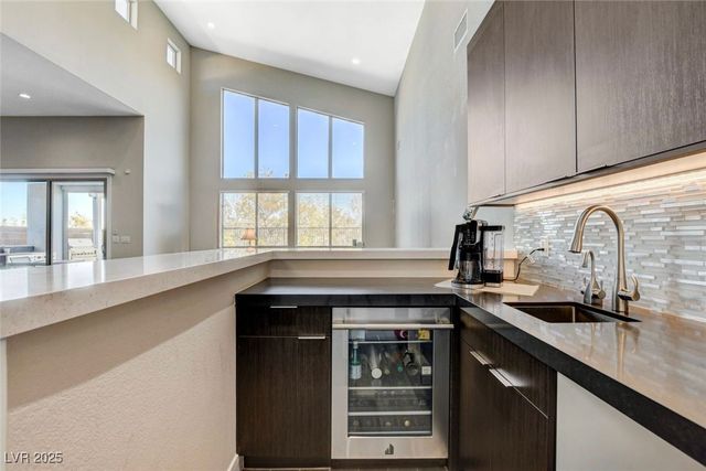 6184 Willow Rock Street, Las Vegas, NV 89135