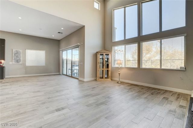 6184 Willow Rock Street, Las Vegas, NV 89135