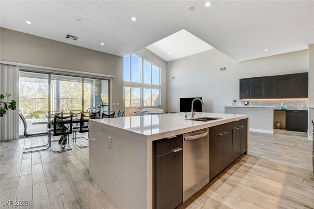 6184 Willow Rock Street, Las Vegas, NV 89135