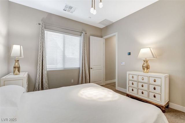 6184 Willow Rock Street, Las Vegas, NV 89135