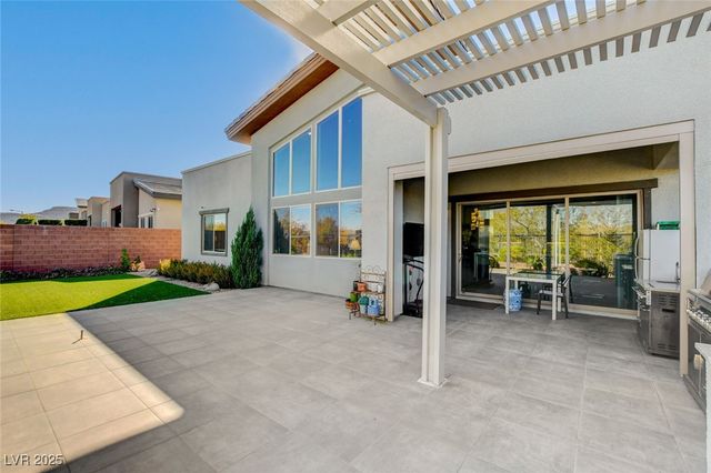 6184 Willow Rock Street, Las Vegas, NV 89135