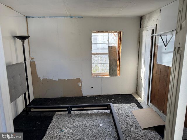 212 S MAIN ST, Clayton, DE 19938