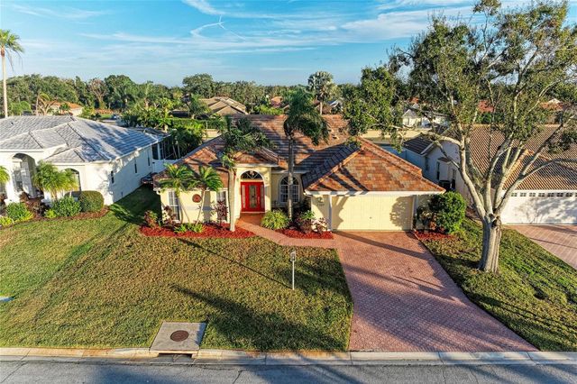 7207 38TH COURT E, Sarasota, FL 34243