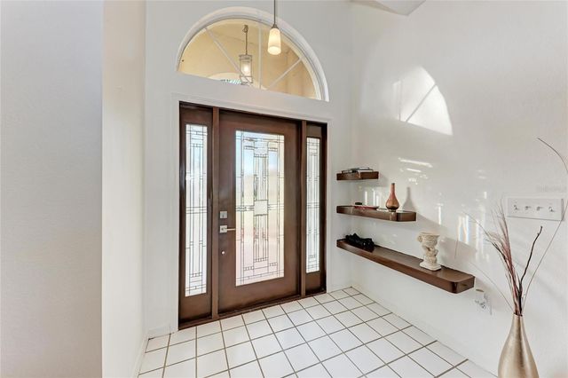 7207 38TH COURT E, Sarasota, FL 34243