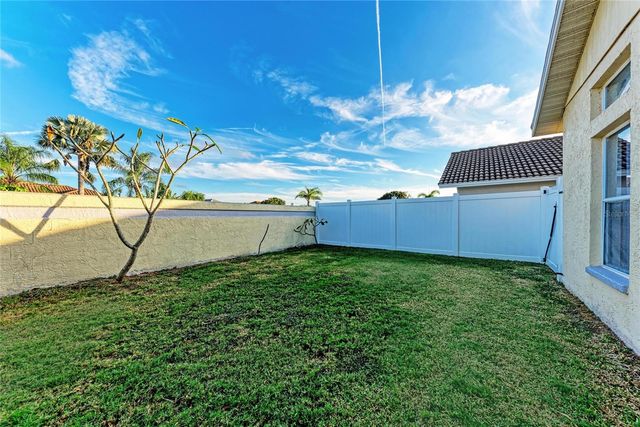 7207 38TH COURT E, Sarasota, FL 34243