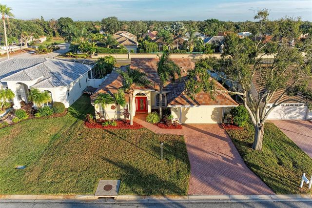 7207 38TH COURT E, Sarasota, FL 34243