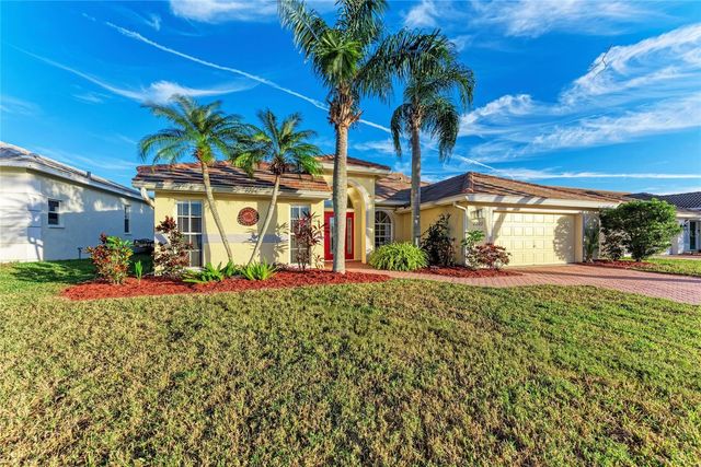 7207 38TH COURT E, Sarasota, FL 34243