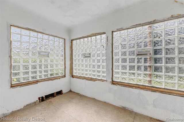 3658 Preston Street, Detroit, MI 48207