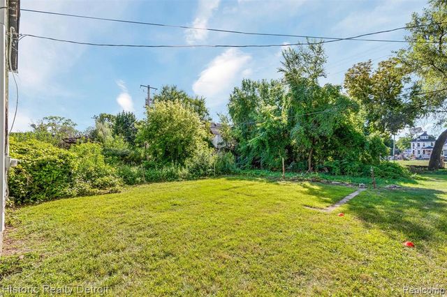 3658 Preston Street, Detroit, MI 48207