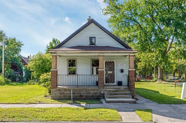 3658 Preston Street, Detroit, MI 48207