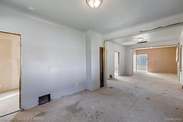 3658 Preston Street, Detroit, MI 48207