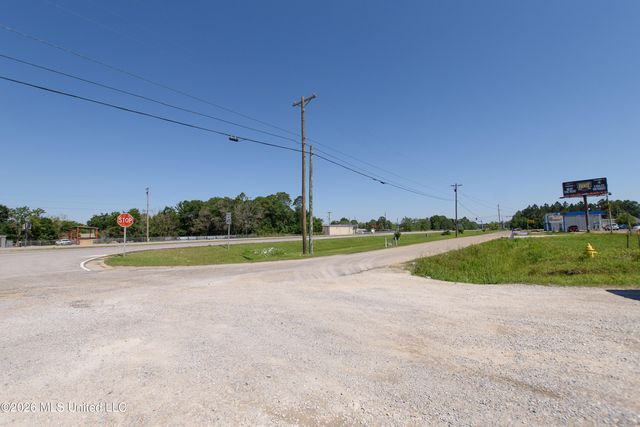 3920 Mississippi 63, Moss Point, MS 39563