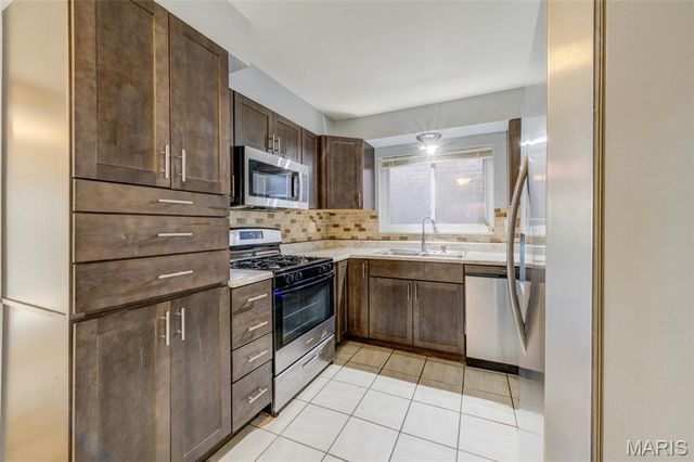 125 Koeln Avenue, St Louis, MO 63111