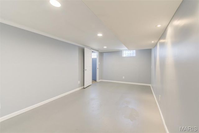 125 Koeln Avenue, St Louis, MO 63111