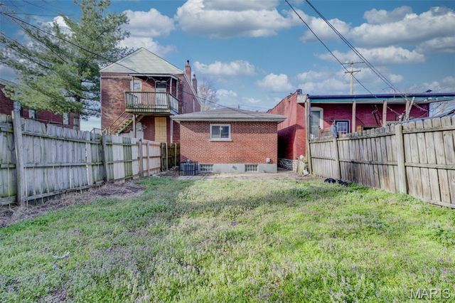 125 Koeln Avenue, St Louis, MO 63111