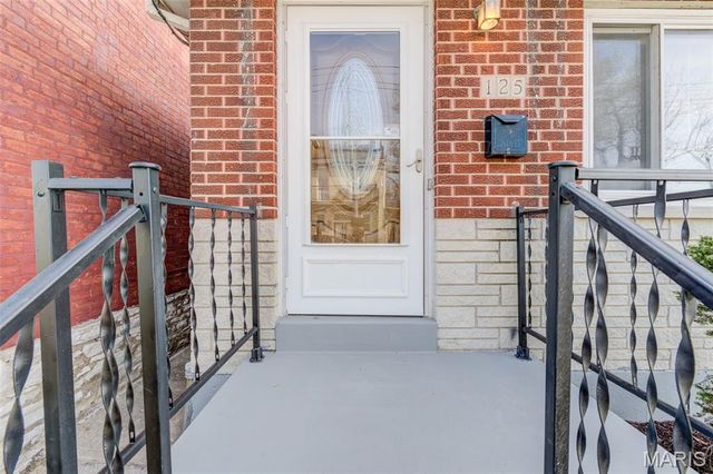 125 Koeln Avenue, St Louis, MO 63111
