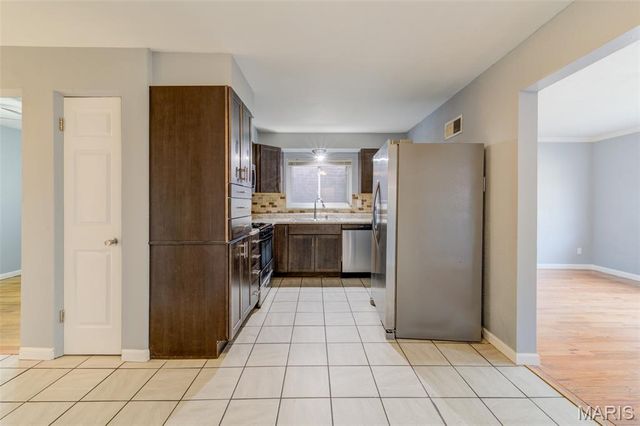 125 Koeln Avenue, St Louis, MO 63111