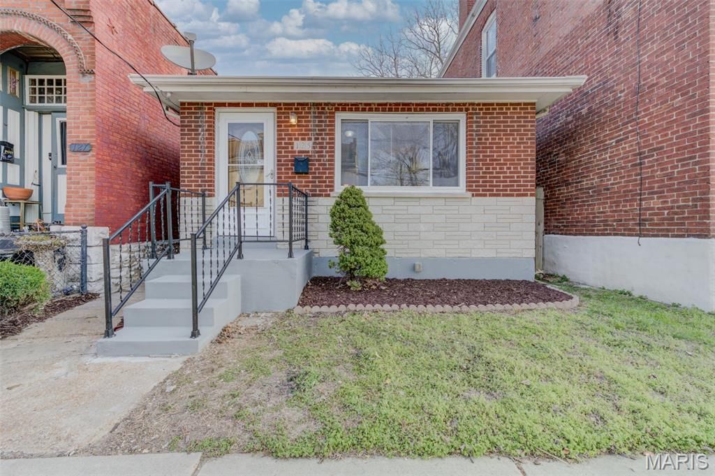 125 Koeln Avenue, St Louis, MO 63111