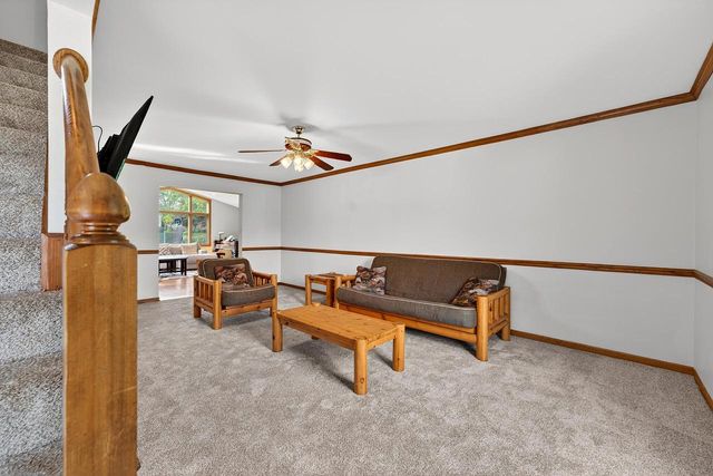 62 E Prospect COURT, Hartford, WI 53027
