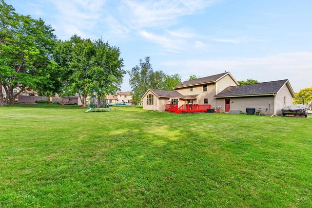 62 E Prospect COURT, Hartford, WI 53027