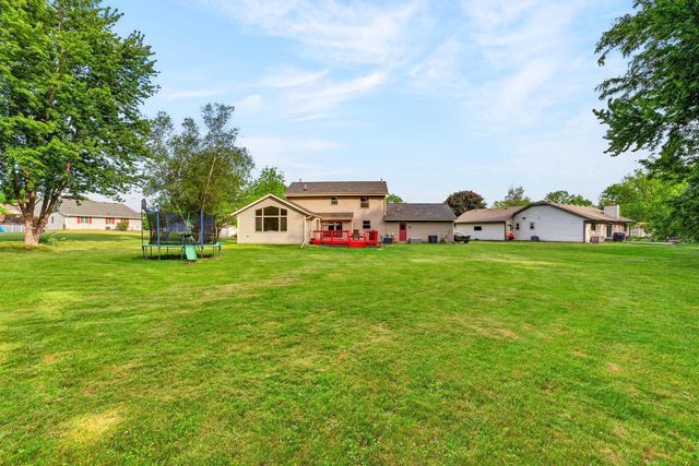 62 E Prospect COURT, Hartford, WI 53027