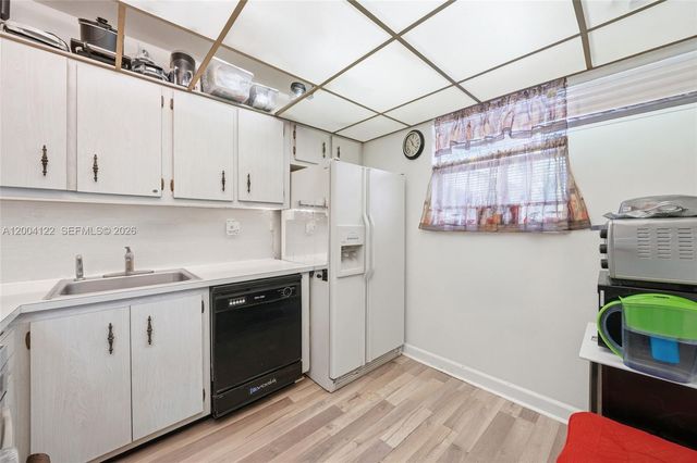 3190 Holiday Springs Blvd 4-306, Margate, FL 33063