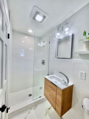 17 Brentwood Rd, Sudbury, MA 01776