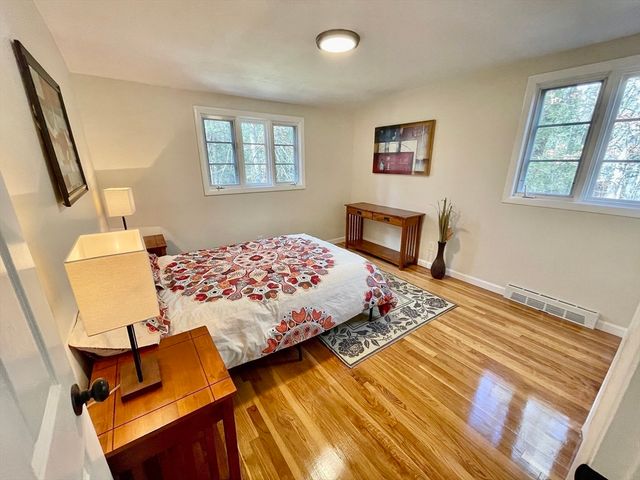 17 Brentwood Rd, Sudbury, MA 01776