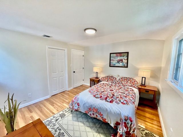 17 Brentwood Rd, Sudbury, MA 01776