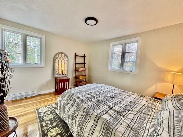 17 Brentwood Rd, Sudbury, MA 01776