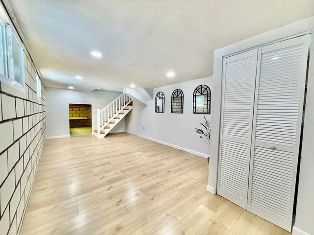 17 Brentwood Rd, Sudbury, MA 01776