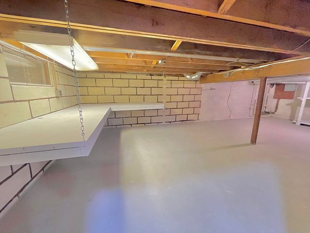 17 Brentwood Rd, Sudbury, MA 01776
