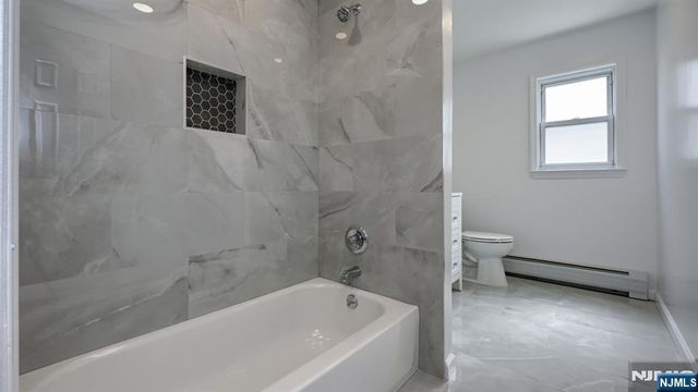 71 Chestnut Street, Lodi, NJ 07644