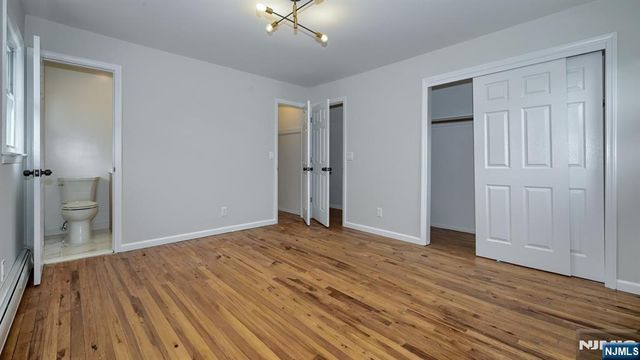 71 Chestnut Street, Lodi, NJ 07644