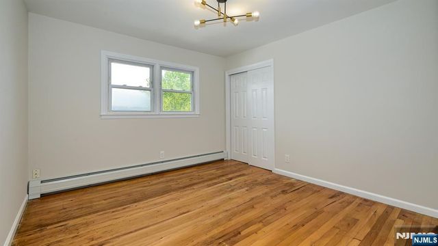 71 Chestnut Street, Lodi, NJ 07644