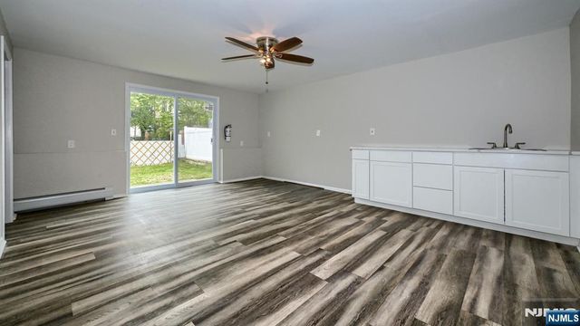 71 Chestnut Street, Lodi, NJ 07644