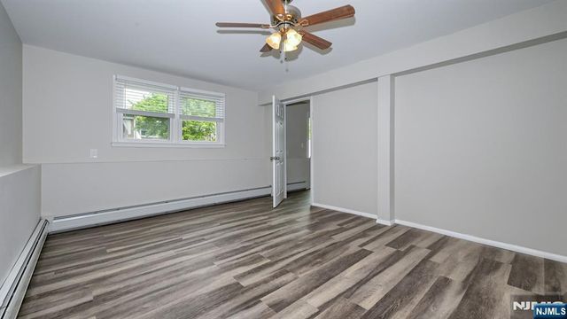 71 Chestnut Street, Lodi, NJ 07644