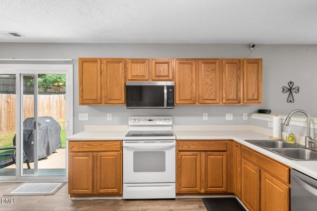 513 Birchtree Valley Court, Fuquay Varina, NC 27526