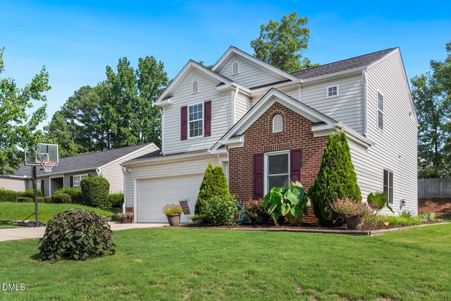 513 Birchtree Valley Court, Fuquay Varina, NC 27526