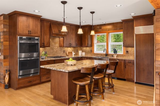 22988 Ruger Place NW, Poulsbo, WA 98370
