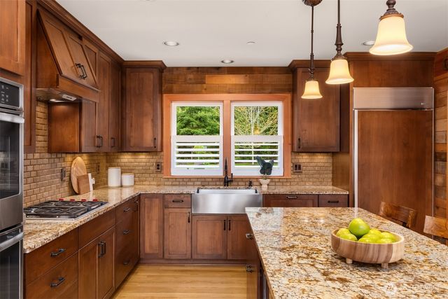22988 Ruger Place NW, Poulsbo, WA 98370