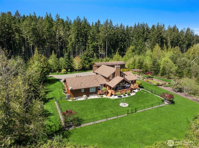 22988 Ruger Place NW, Poulsbo, WA 98370