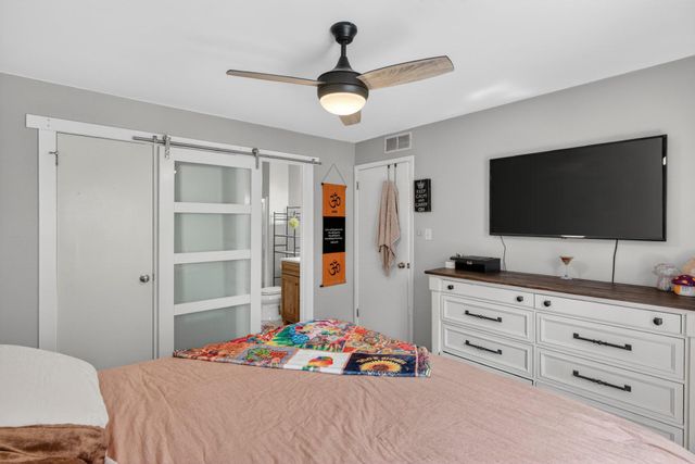 5109B ABERDEEN DR, Mount Laurel, NJ 08054