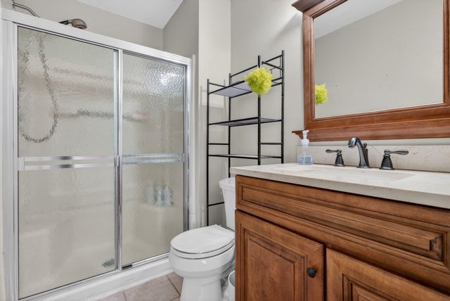 5109B ABERDEEN DR, Mount Laurel, NJ 08054