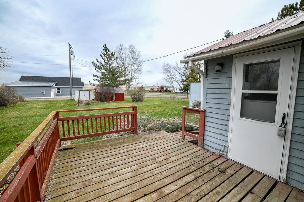 500 Main Avenue, Denton, MT 59430 photo 6