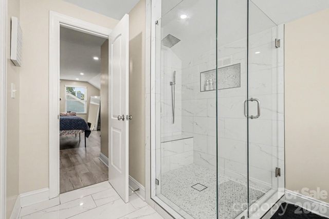 3816 Freedom Drive, Charlotte, NC 28208