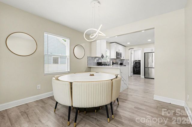 3816 Freedom Drive, Charlotte, NC 28208