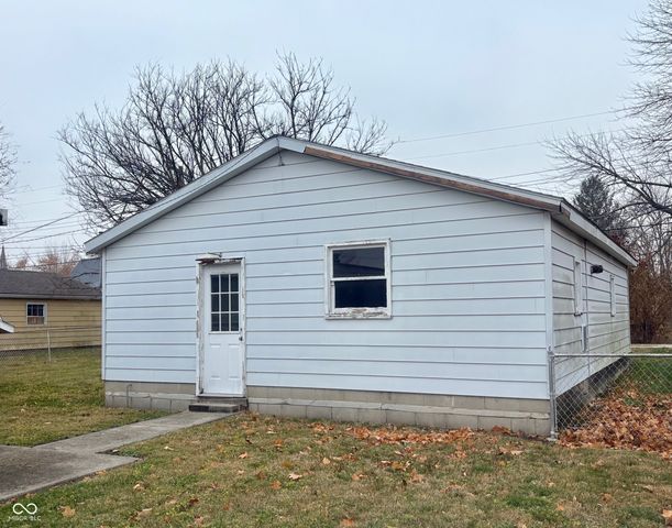 454 Maple Street, Tipton, IN 46072